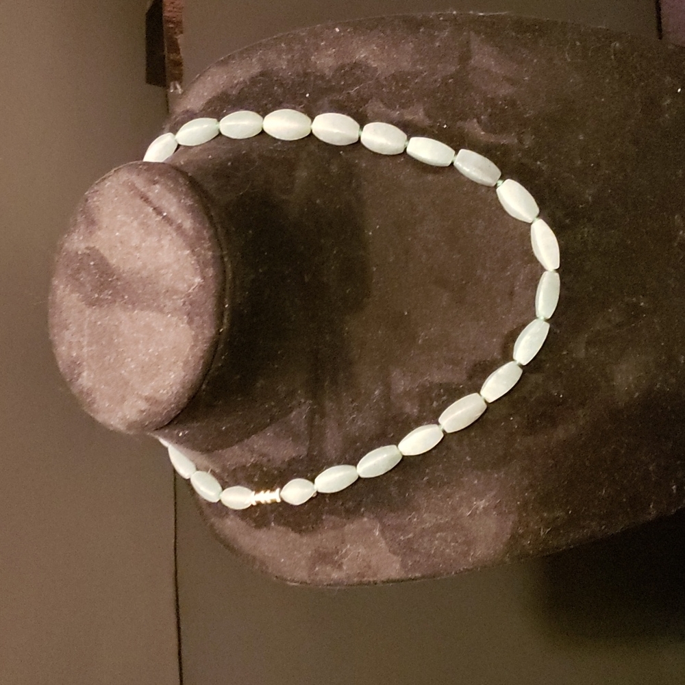 Vintage Quartz necklace NWOT